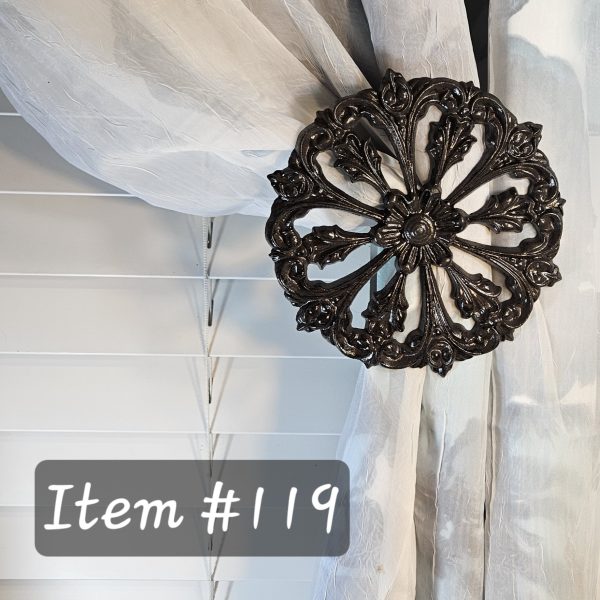 Large drapery medallion Item #119