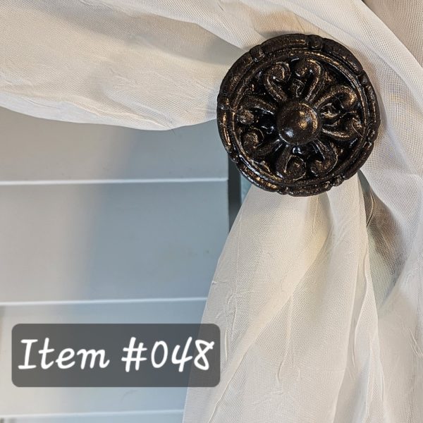 Small drapery medallion, holdback, tieback, rosette, hanger, knob, window treatment hardware, drapery hardware, curtain hardware - Item #048